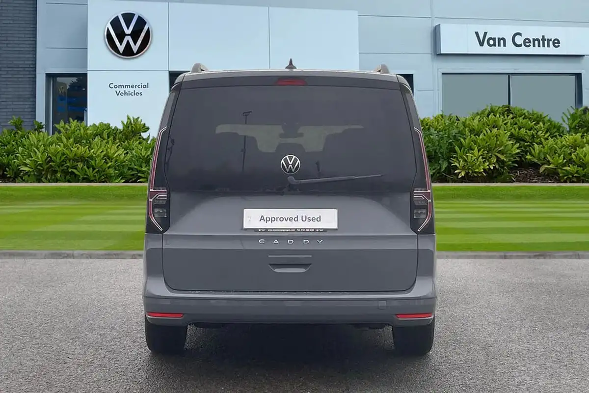 2025-volkswagen-caddy-20tdi-maxi-life-122ps-dsg-big-3