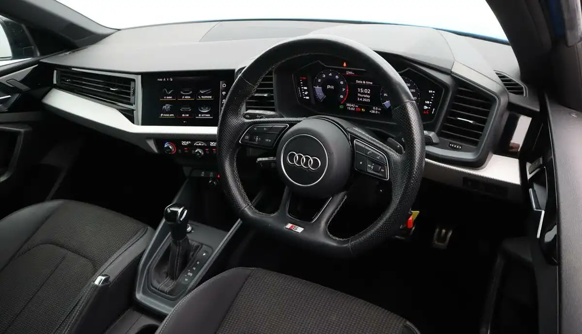 2021-audi-a1-10-25-tfsi-black-edition-s-tronic-big-8