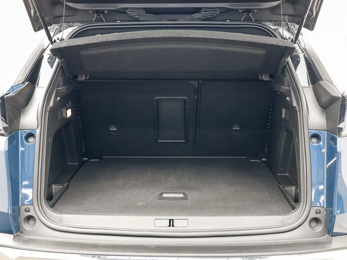 2024-peugeot-3008-suv-12-puretech-gt-136ps-hybrid-e-dsc6-big-7