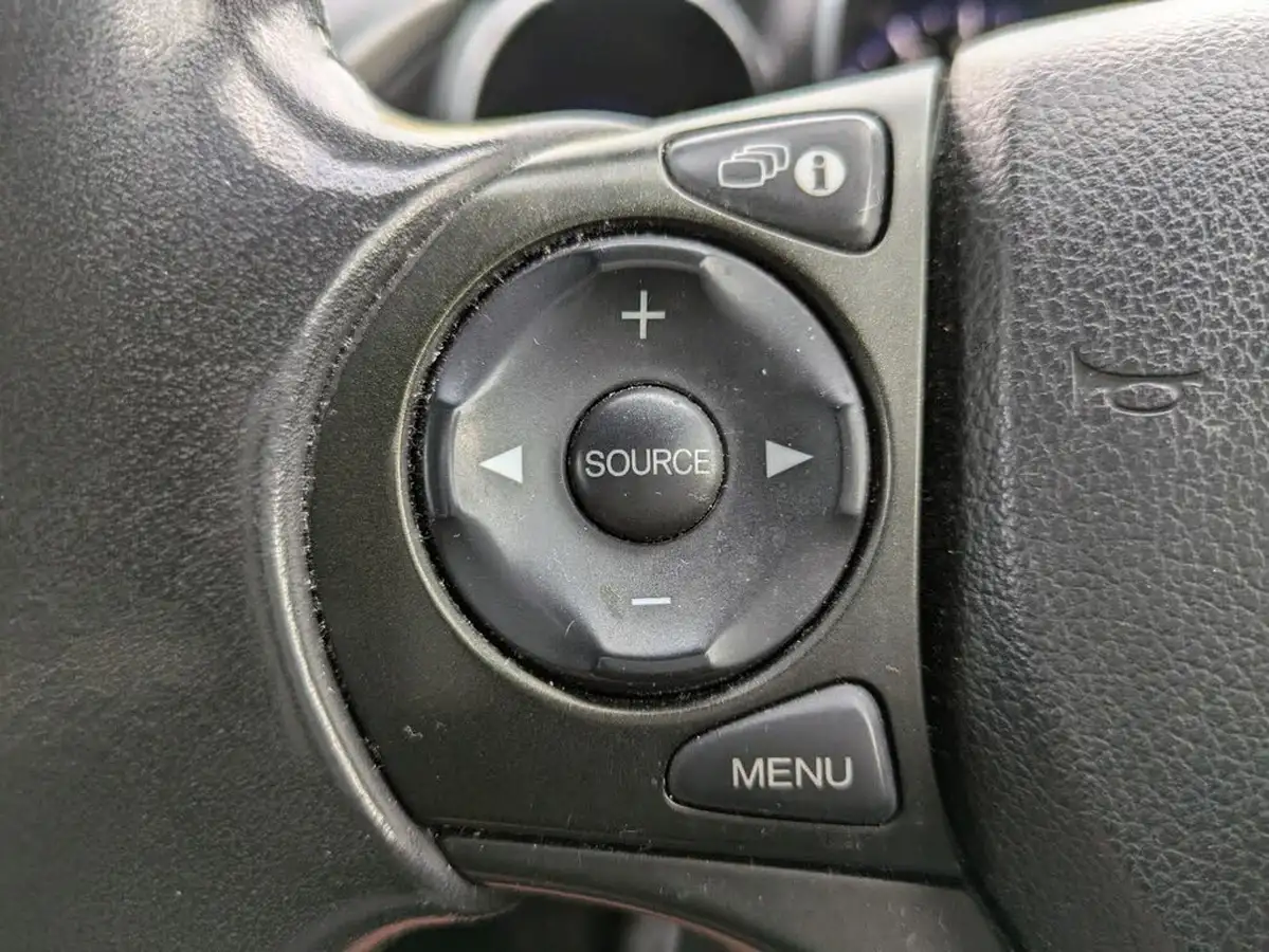 2014-honda-civic-18-ex-auto-big-26