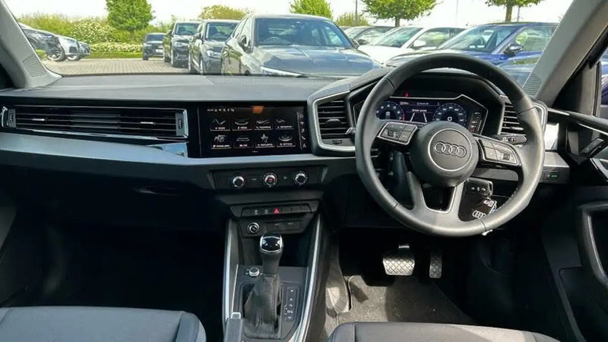 2024-audi-a1-10-25-tfsi-sport-s-tronic-big-7