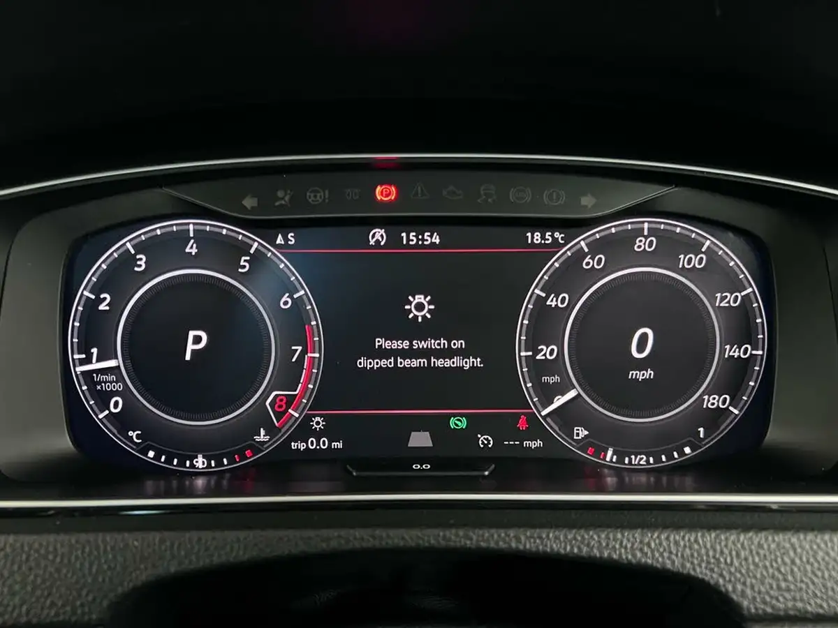 2019-volkswagen-golf-20-tsi-gti-performance-5d-dsg-big-24