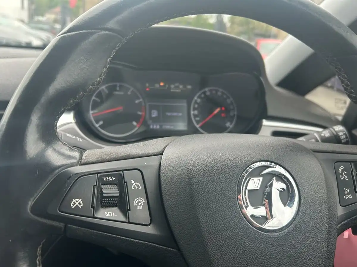 2015-vauxhall-corsa-12i-energy-ac-3d-big-13
