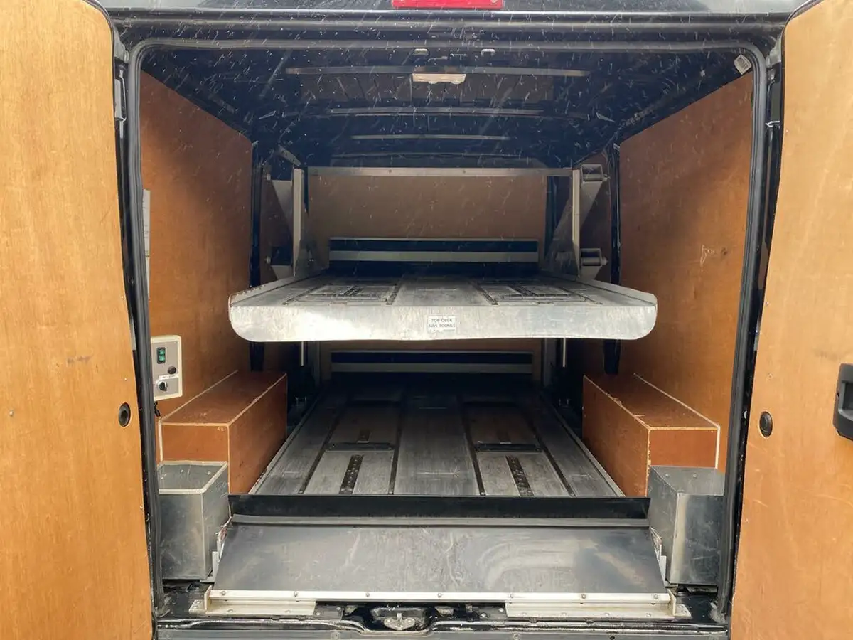 2017-citroen-relay-20bluehdi-35-l2h1-enterprise-big-46