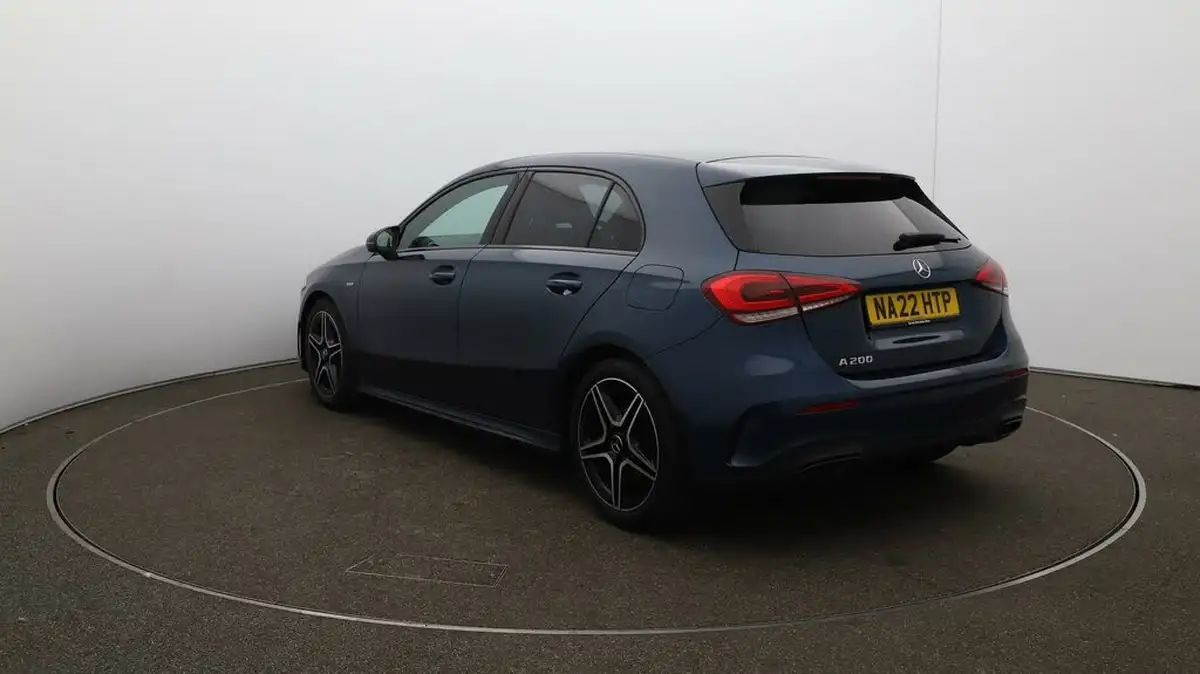 2022-mercedes-benz-a-class-13-a200-amg-line-executive-edition-hatchback-5d-7g-dct-big-61