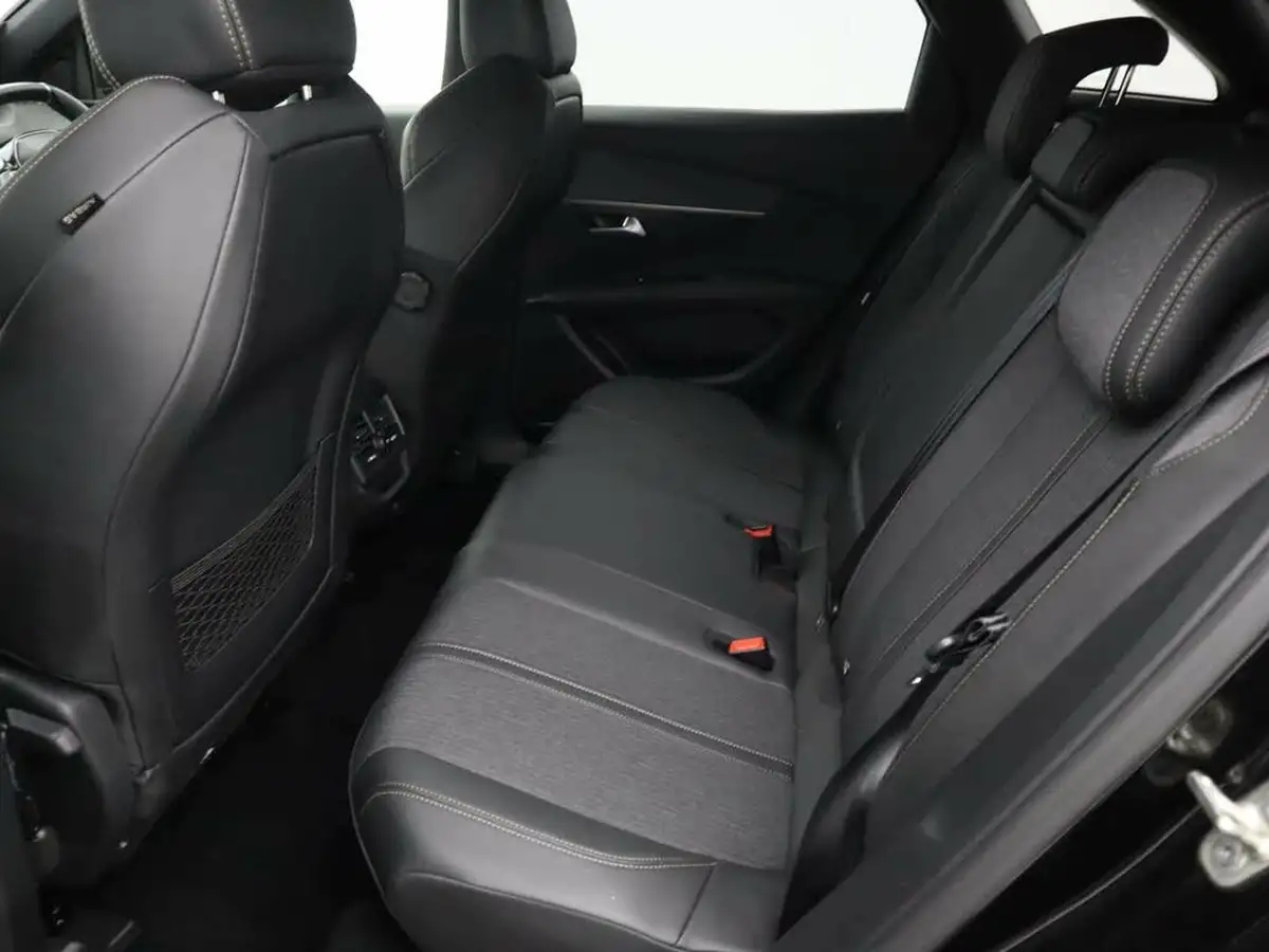 2020-peugeot-3008-suv-12-puretech-gt-line-big-27