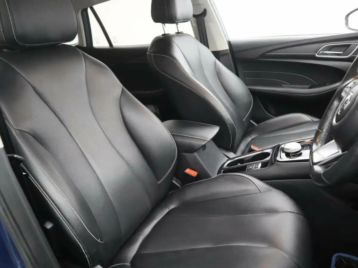 2022-mg-mg5-e-exclusive-ev-long-range-big-7