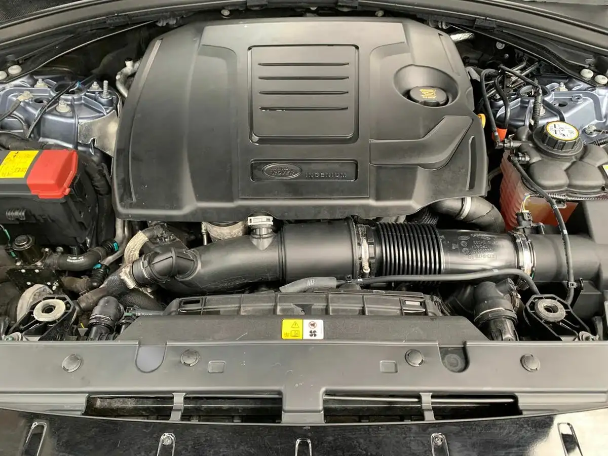 2022-land-rover-range-rover-velar-20-p400e-r-dynamic-s-big-43