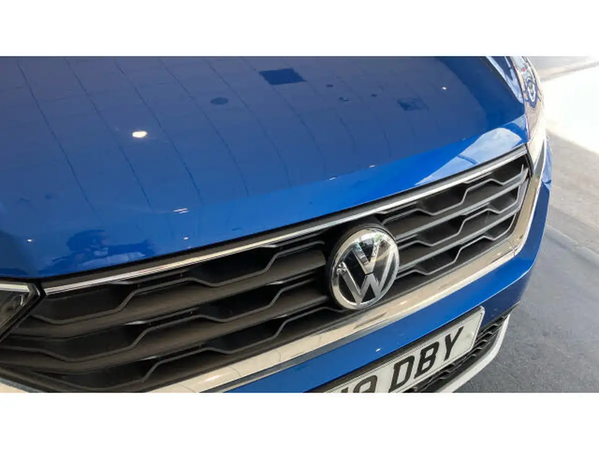 2019-volkswagen-t-roc-16tdi-se-big-22