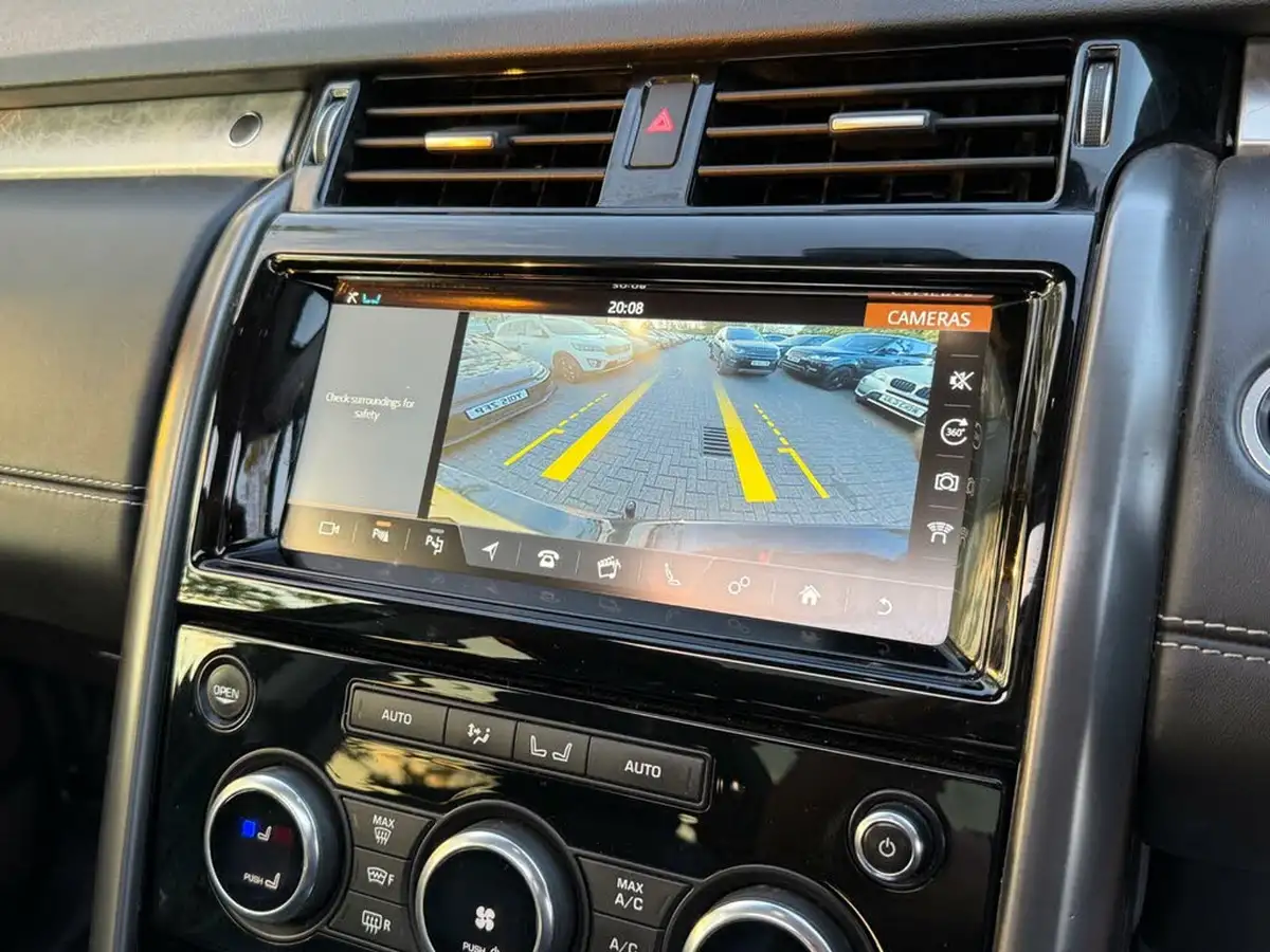 2017-land-rover-discovery-30td6-first-edition-big-30
