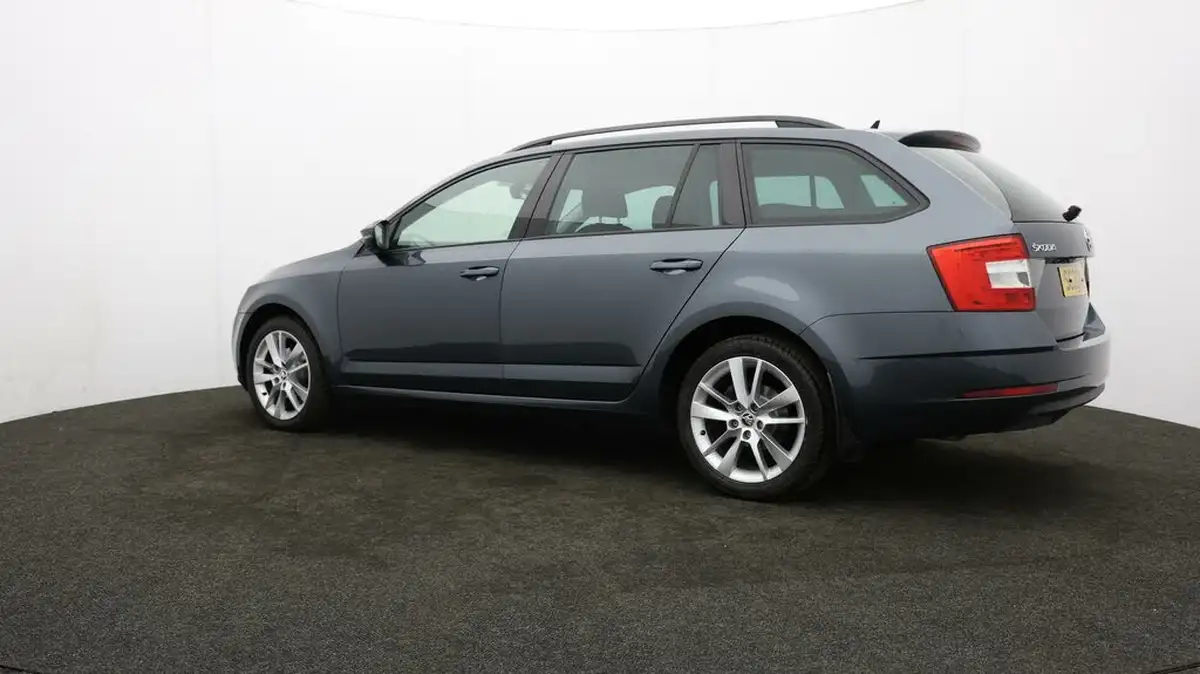 2020-skoda-octavia-15-tsi-se-l-estate-dsg-big-72
