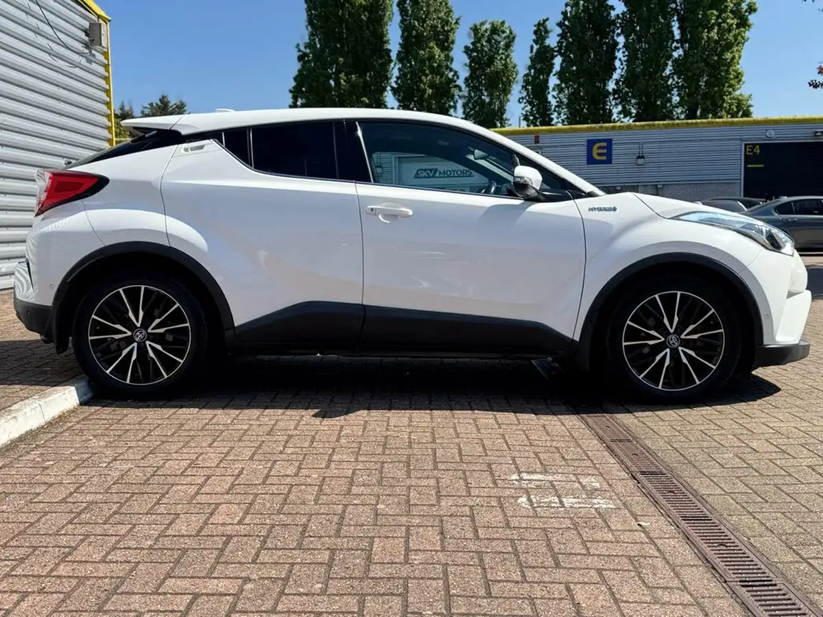 2017-toyota-c-hr-18-vvt-i-excel-big-15