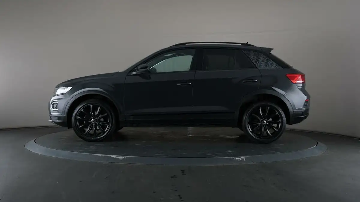 2021-volkswagen-t-roc-15-tsi-black-edition-dsg-big-35