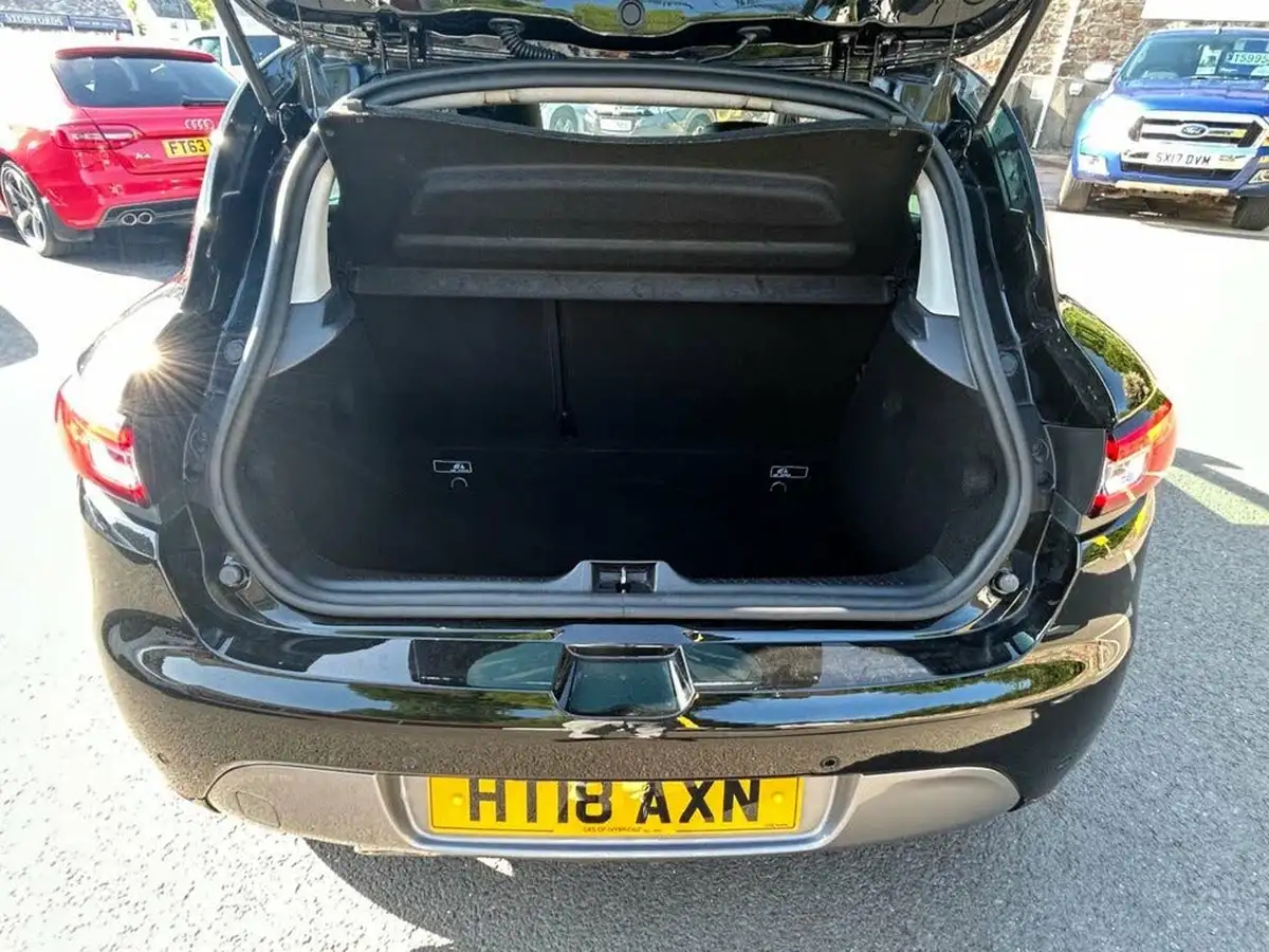 2018-renault-clio-15dci-gt-line-big-37