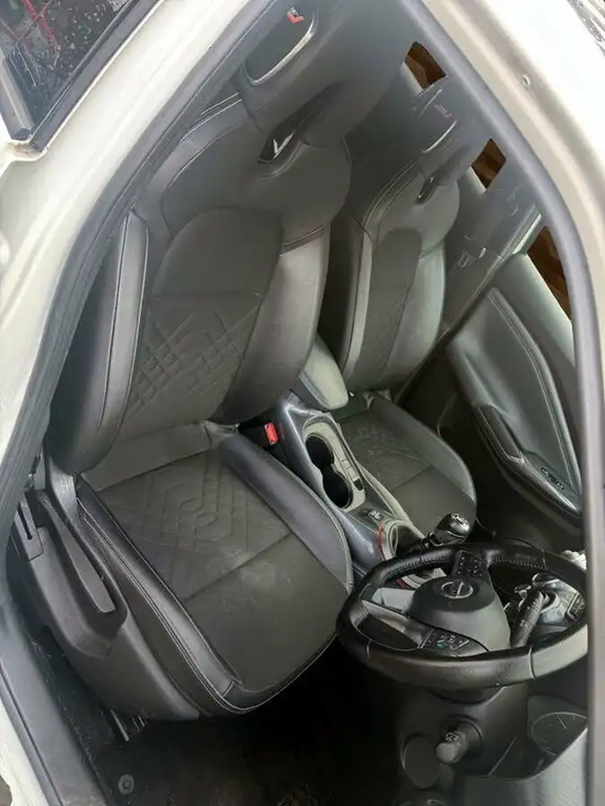 2020-nissan-juke-10-dig-t-tekna-117ps-big-15