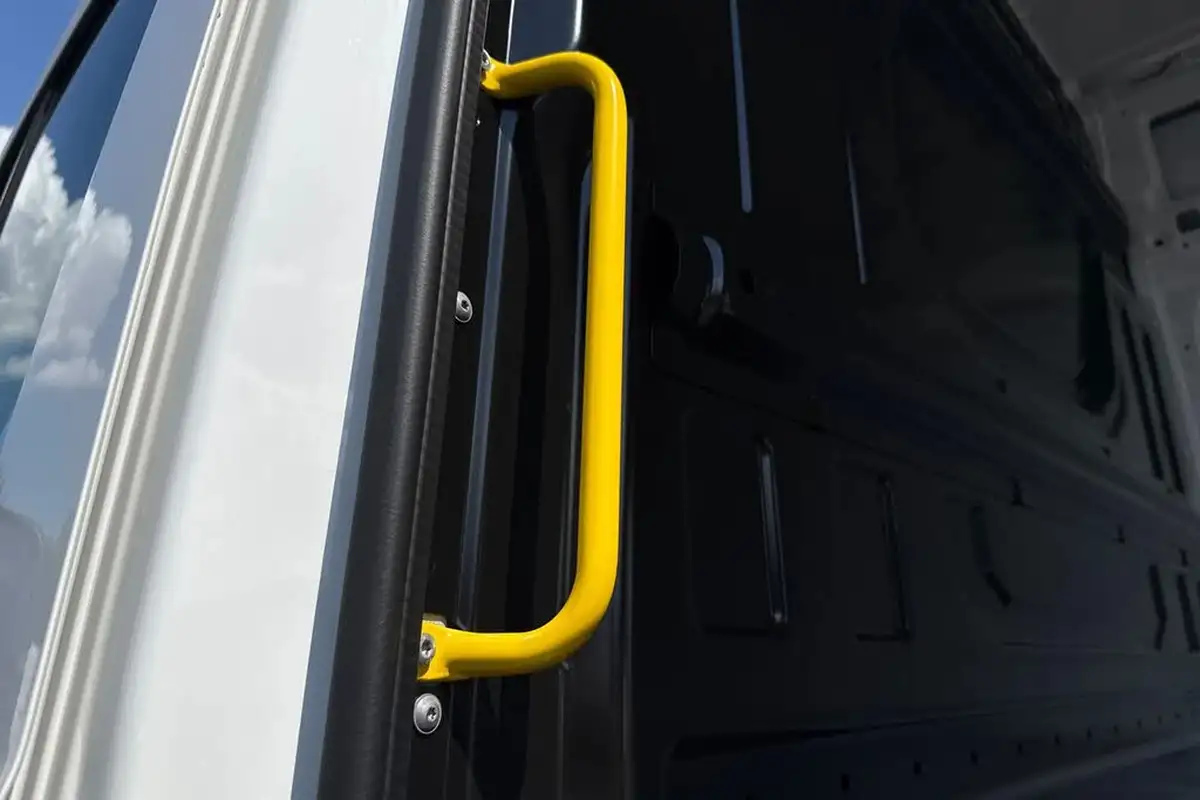2024-volkswagen-crafter-20tdi-cr35-lwb-commerce-plus-140pseu6d-big-25