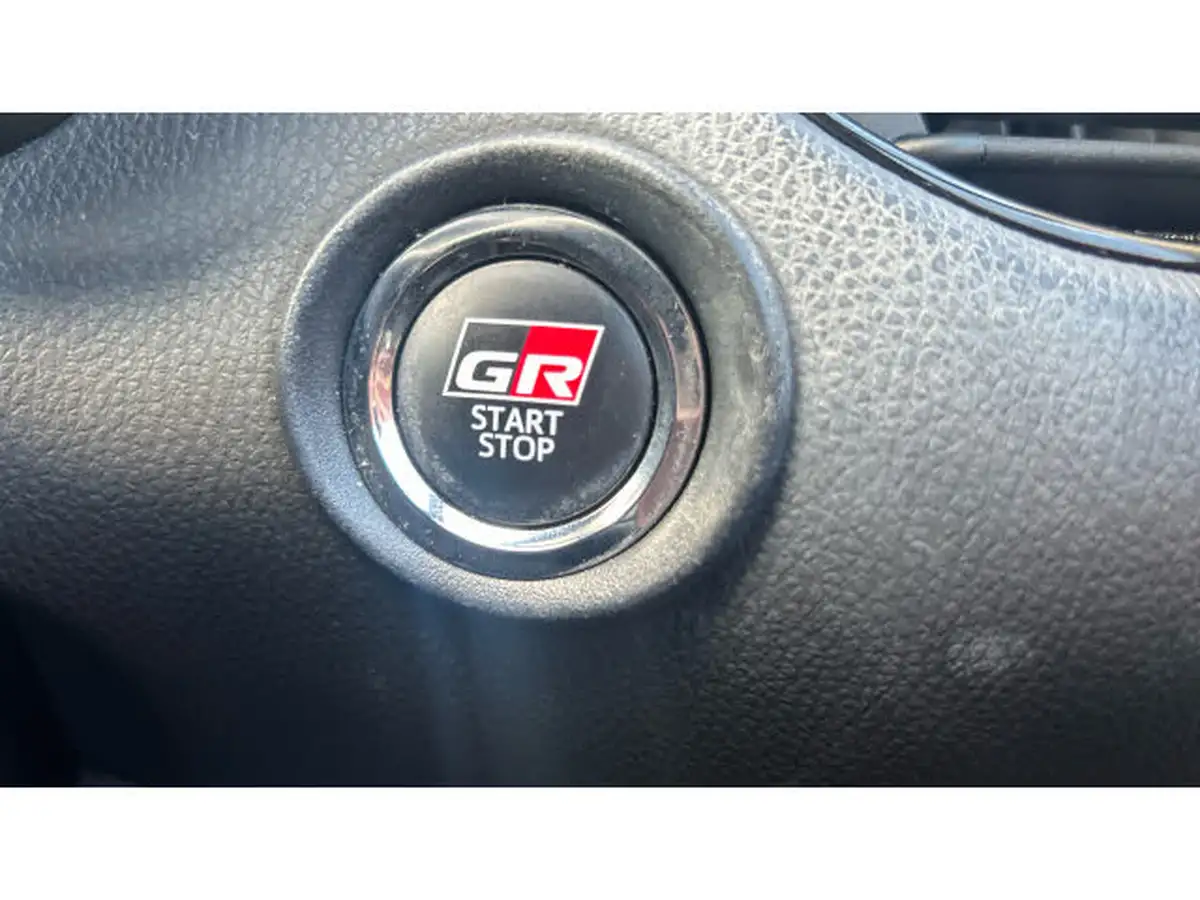 2022-toyota-c-hr-18-vvt-i-gr-sport-big-41