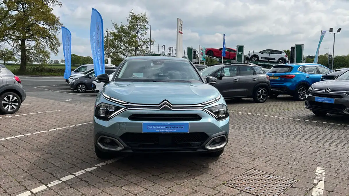 2022-citroen-c4-12-puretech-shine-plus-130ps-big-7