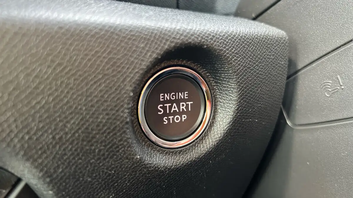 2022-citroen-c4-12-puretech-shine-plus-130ps-big-35