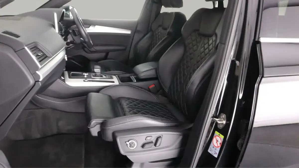 2020-audi-q5-20-55-tfsi-e-s-line-competition-big-14