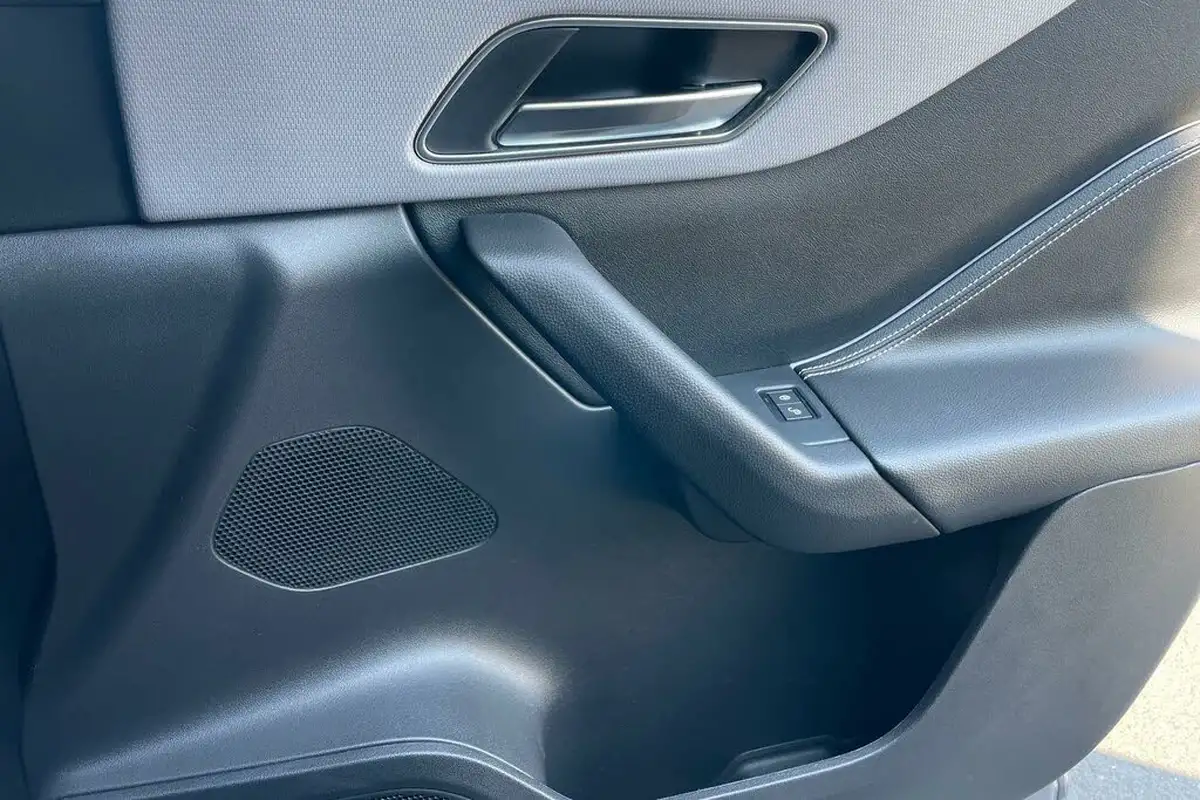 2019-jaguar-f-pace-20-i4d-r-sport-180ps-awd-auto-big-45