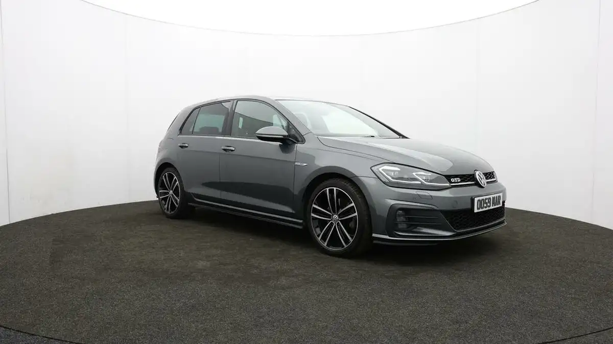 2017-volkswagen-golf-20tdi-gtd-ss-hatchback-5d-big-46