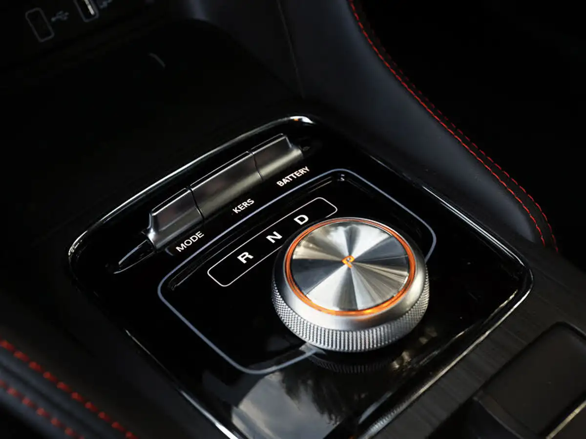 2025-mg-zs-suv-e-trophy-connect-ev-176ps-big-11