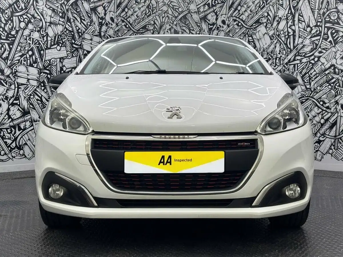 2015-peugeot-208-16bluehdi-gt-line-120bhp-ss-5d-big-4