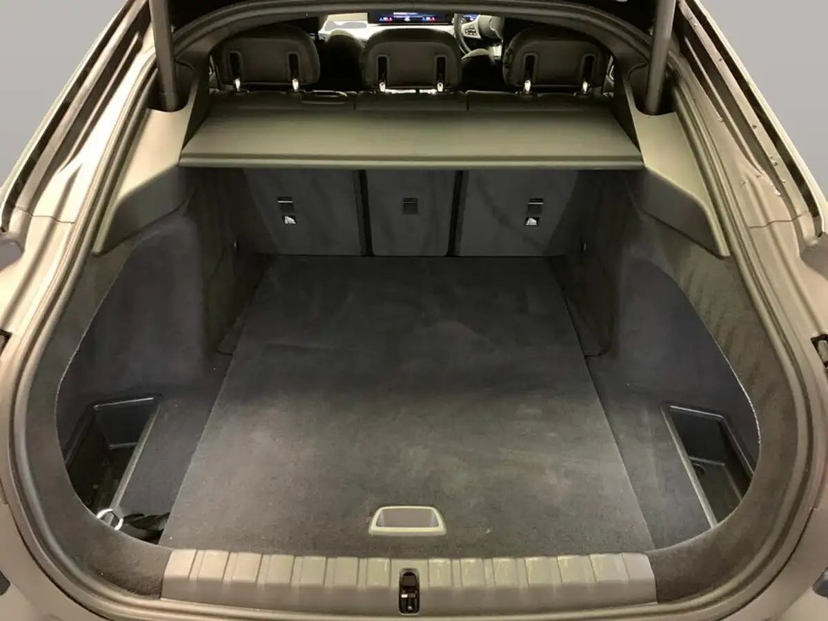 2022-bmw-i4-e-edrive40-m-sport-big-41