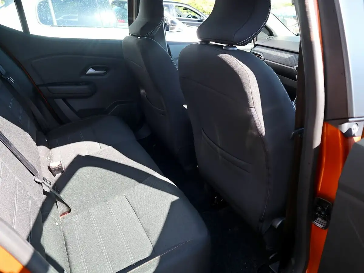 2023-dacia-sandero-stepway-10-tce-journey-90bhp-big-3