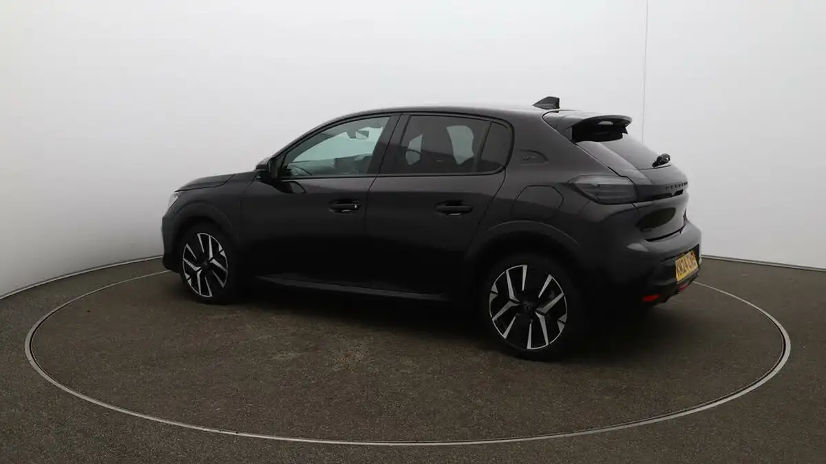 2024-peugeot-208-12-puretech-gt-100ps-big-35