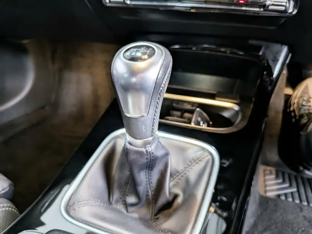2019-mercedes-benz-a-class-13-a180-se-big-20