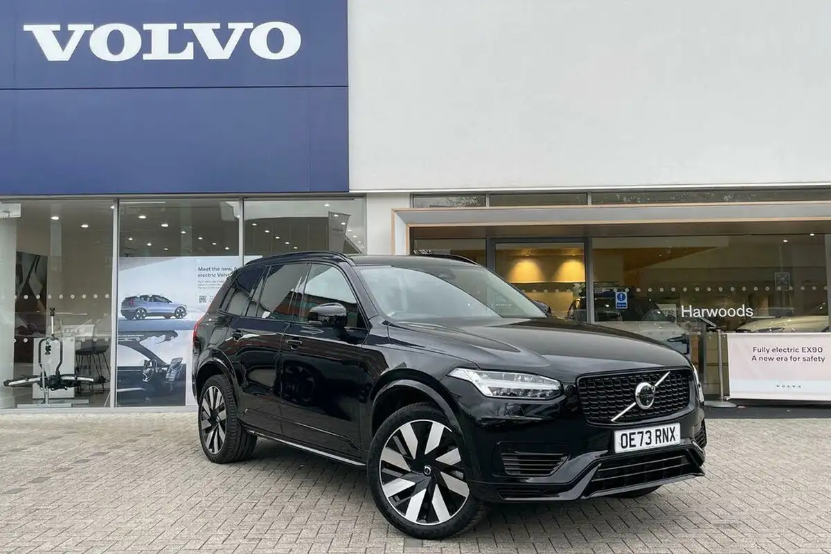 2023-volvo-xc90-20-t8-plus-big-0