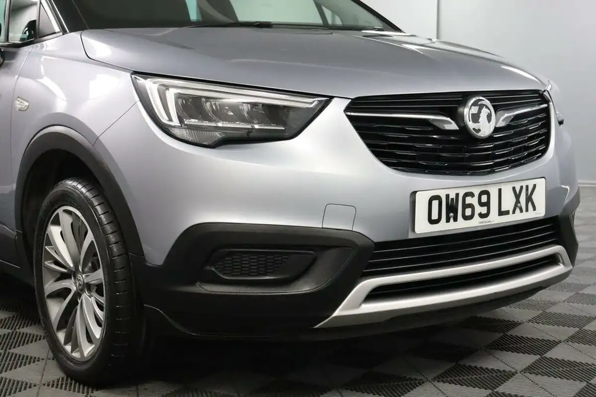 2020-vauxhall-crossland-x-12-griffin-110ps-big-23