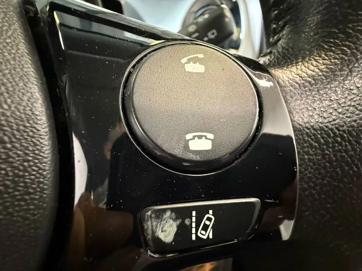 2021-toyota-aygo-10-vvt-i-x-play-tss-x-shift-big-18