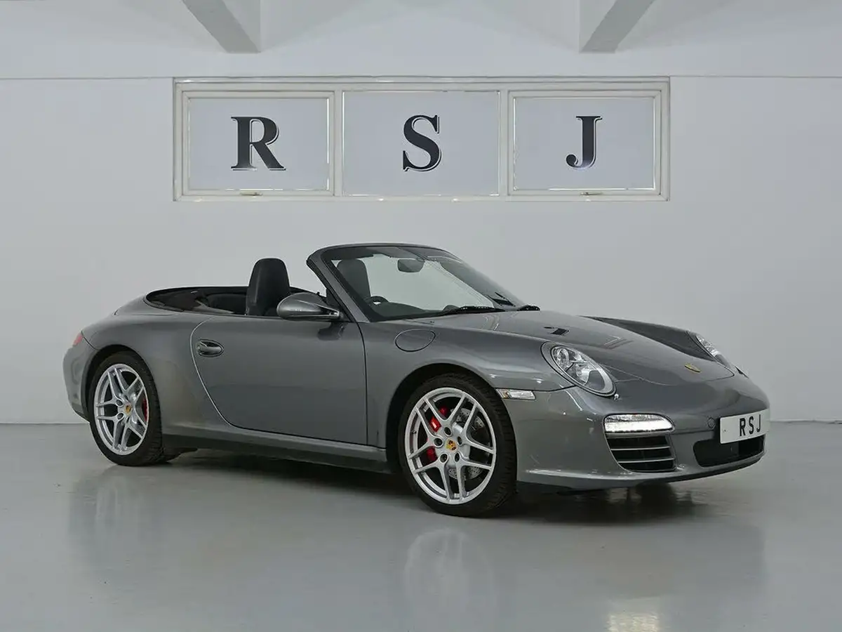 2010-porsche-911-38-carrera-4-s-cabriolet-pdk-big-0