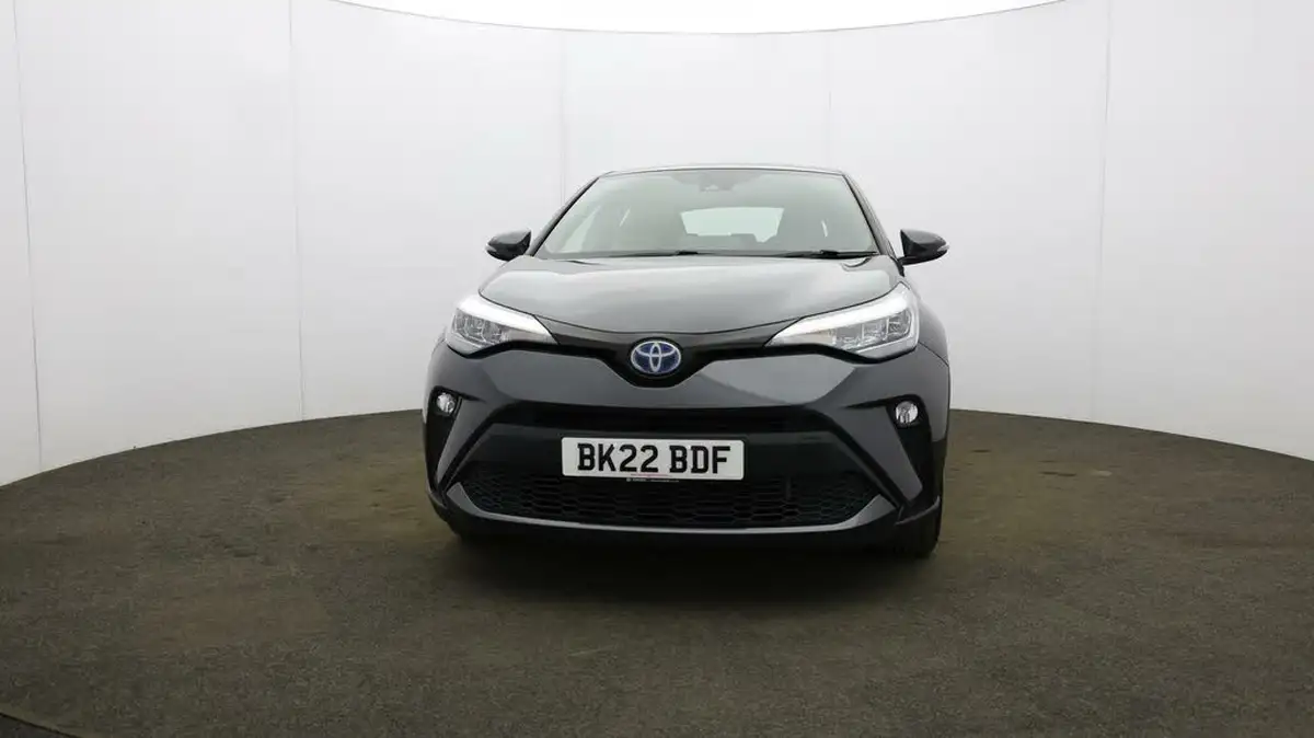 2022-toyota-c-hr-18-vvt-i-icon-big-40