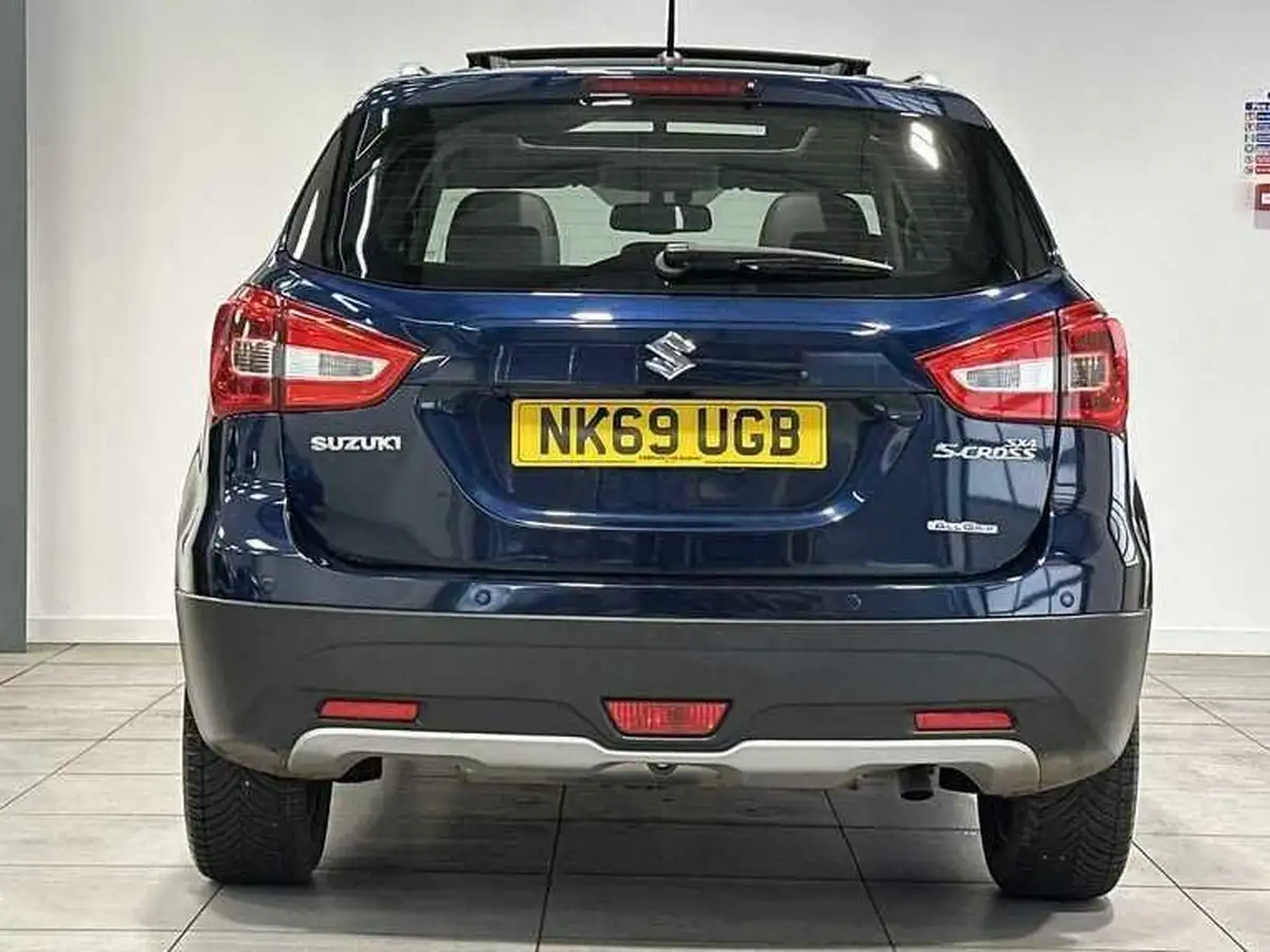 2019-suzuki-s-cross-14-boosterjet-sz5-allgrip-big-15