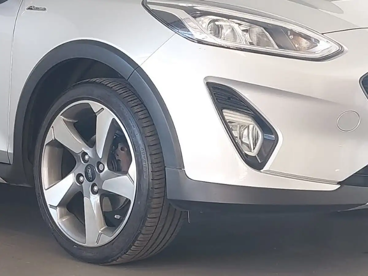 2019-ford-fiesta-10t-active-x-125ps-big-8