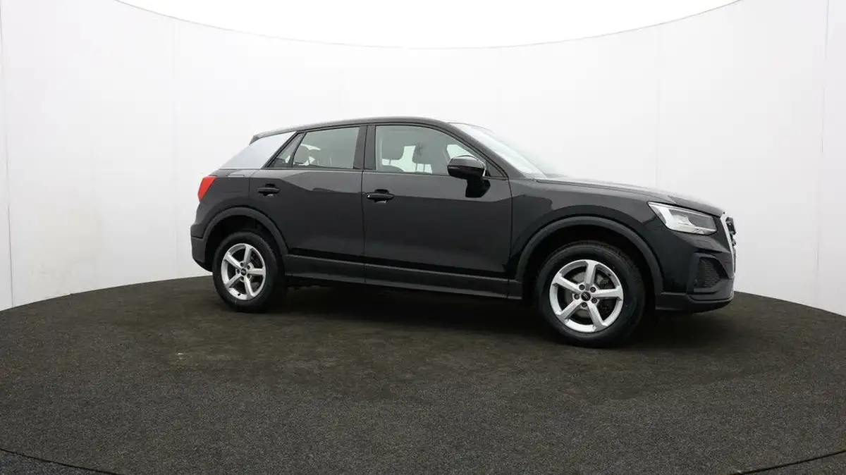 2022-audi-q2-10-30-tfsi-technik-big-44