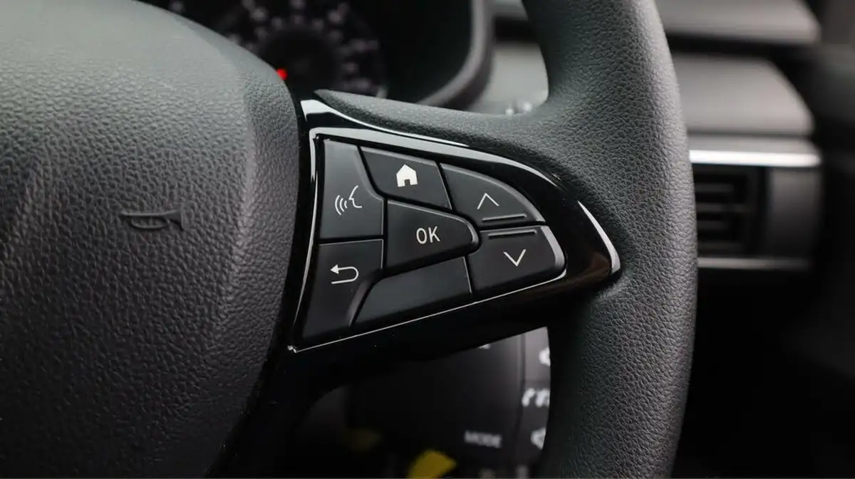 2022-dacia-sandero-10-sce-essential-big-24
