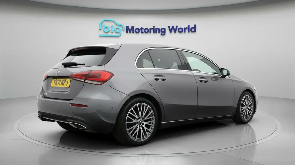 2021-mercedes-benz-a-class-13-a180-sport-executive-edition-hatchback-5d-7g-dct-big-6