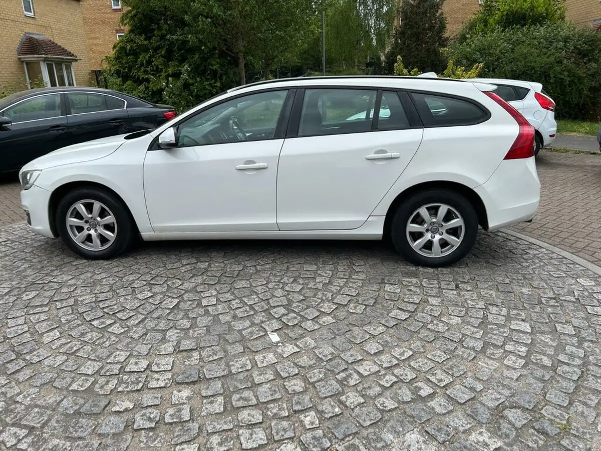 2014-volvo-v60-16td-d2-business-edition-powershift-big-27