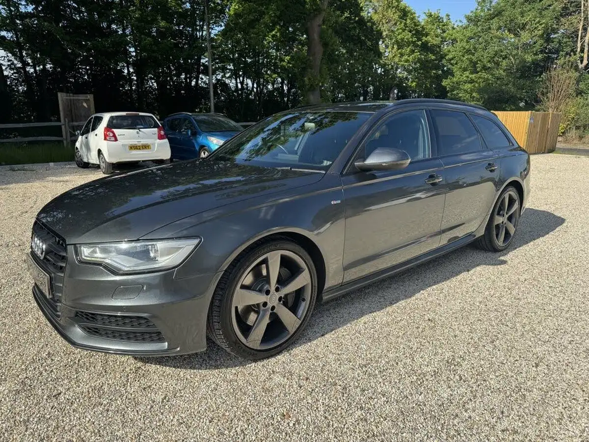 2014-audi-a6-avant-30bitdi-quattro-black-edition-312ps-estate-big-2