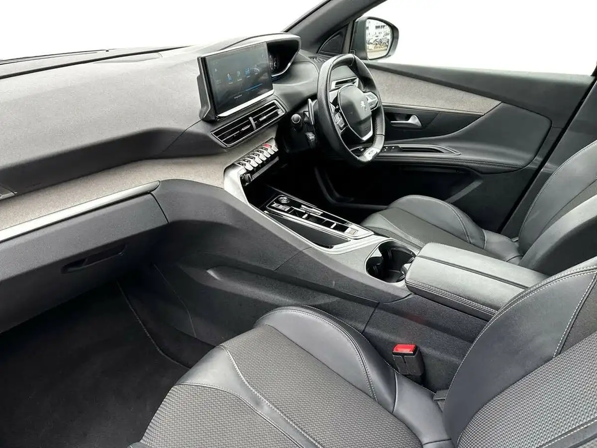 2023-peugeot-3008-suv-12-puretech-gt-130bhp-ss-eat8-big-10