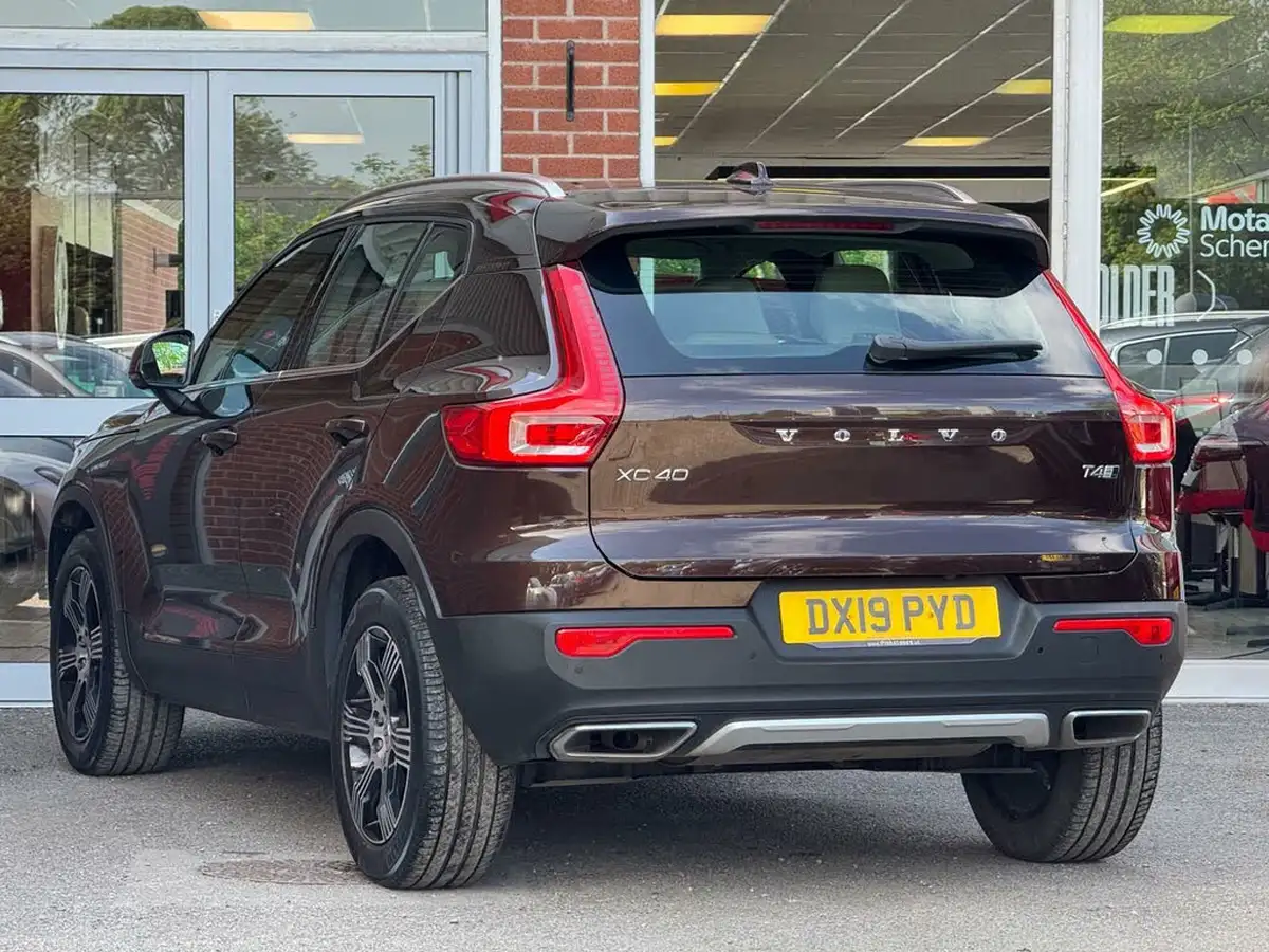 2019-volvo-xc40-20-t4-inscription-awd-big-3