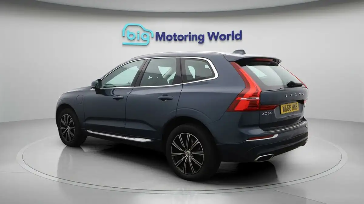 2018-volvo-xc60-20-t8-inscription-big-5