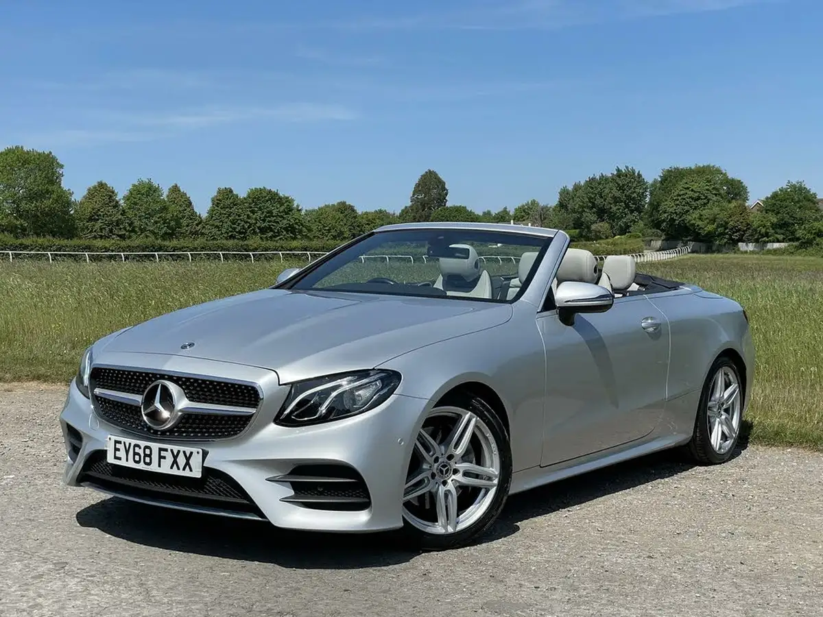 2019-mercedes-benz-e-class-20d-e220d-amg-line-ss-cabriolet-2d-plus-big-5