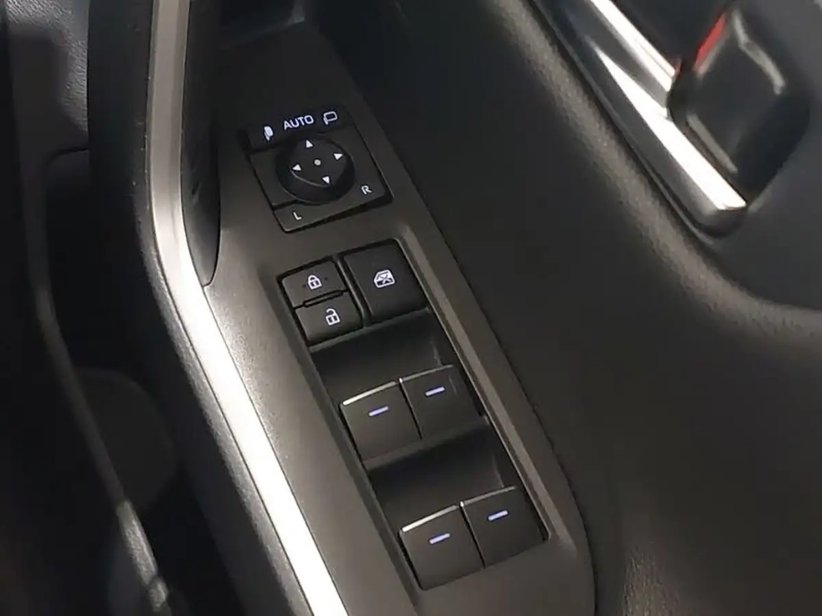 2023-suzuki-across-25-no-trim-big-18