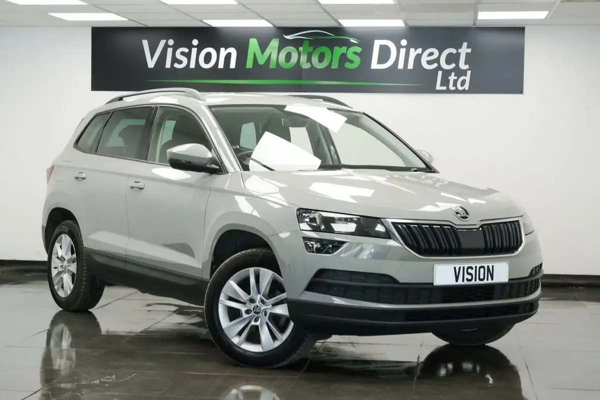 2020-skoda-karoq-10-tsi-se-technology-116ps-big-0